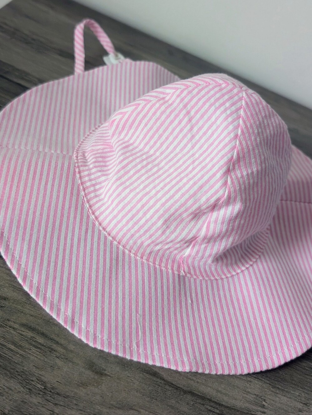 NWT Huggalugs Pink Seersucker Sunhat UPF 50+ Baby & Toddler Cotton